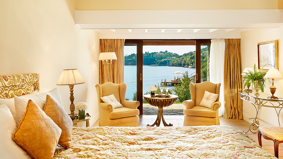 Junior Bungalow Suite